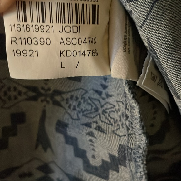 Mavi distressed denim jean vest Aztec western cowgirl country punk grunge - Picture 5 of 7